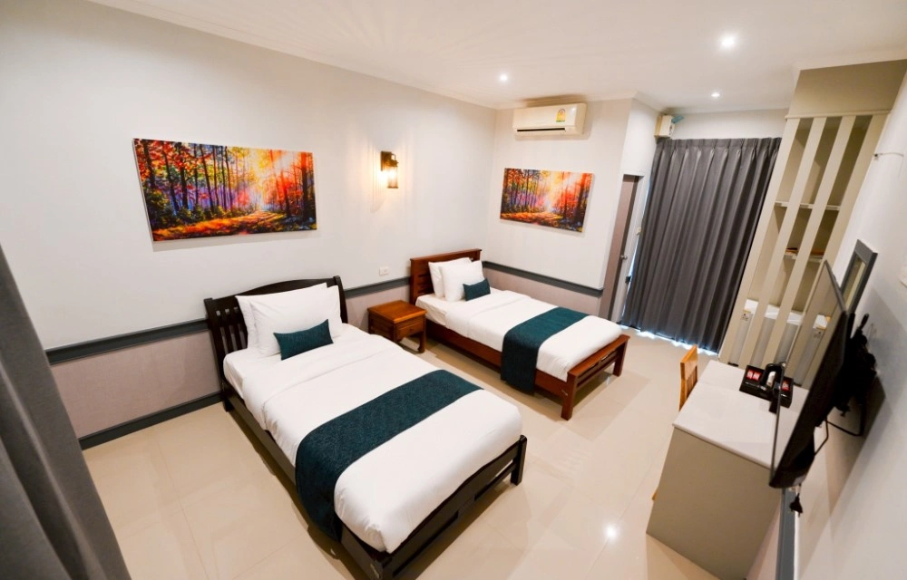 ROOMS_NAME